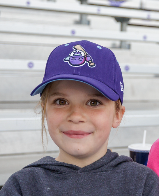 Berries Child NE 940 Curved Brim Barry Bat Hat